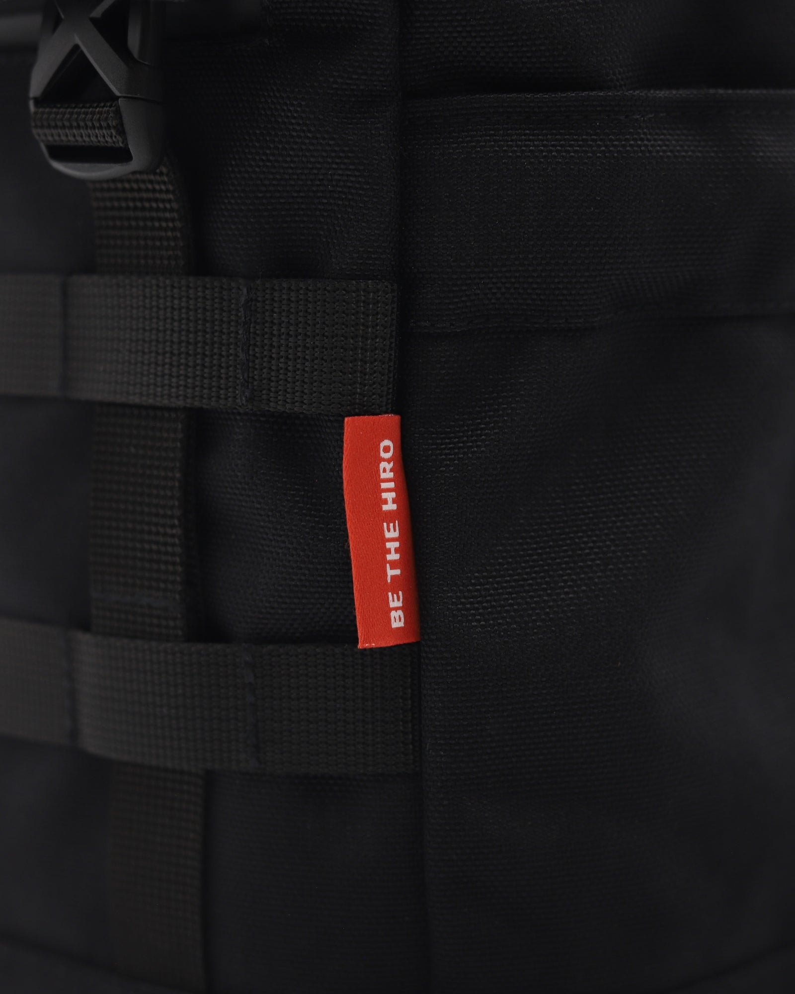Minato Lite 20l - Dark Black