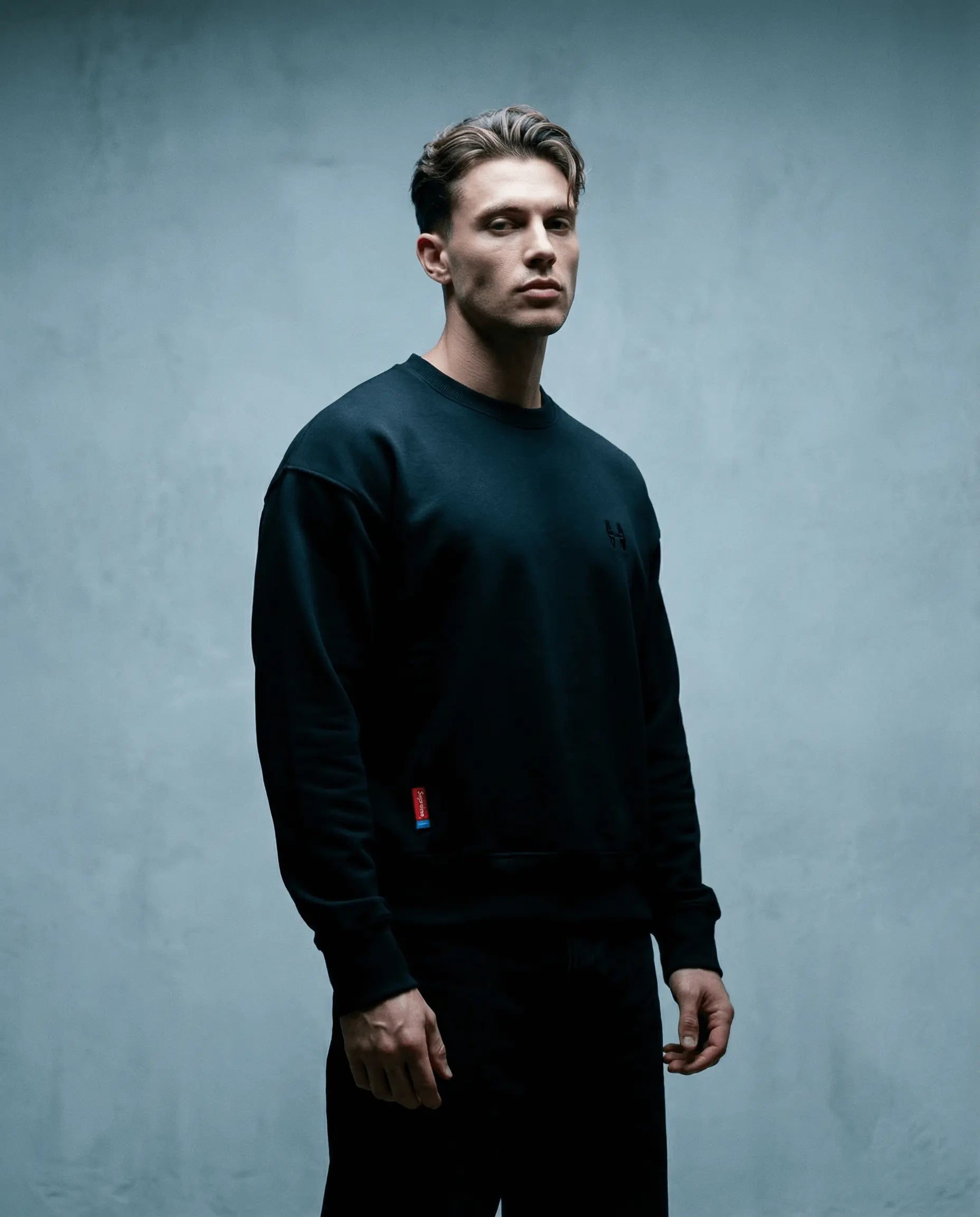 Cropped Mikina 343 - Crewneck Black Batohiro