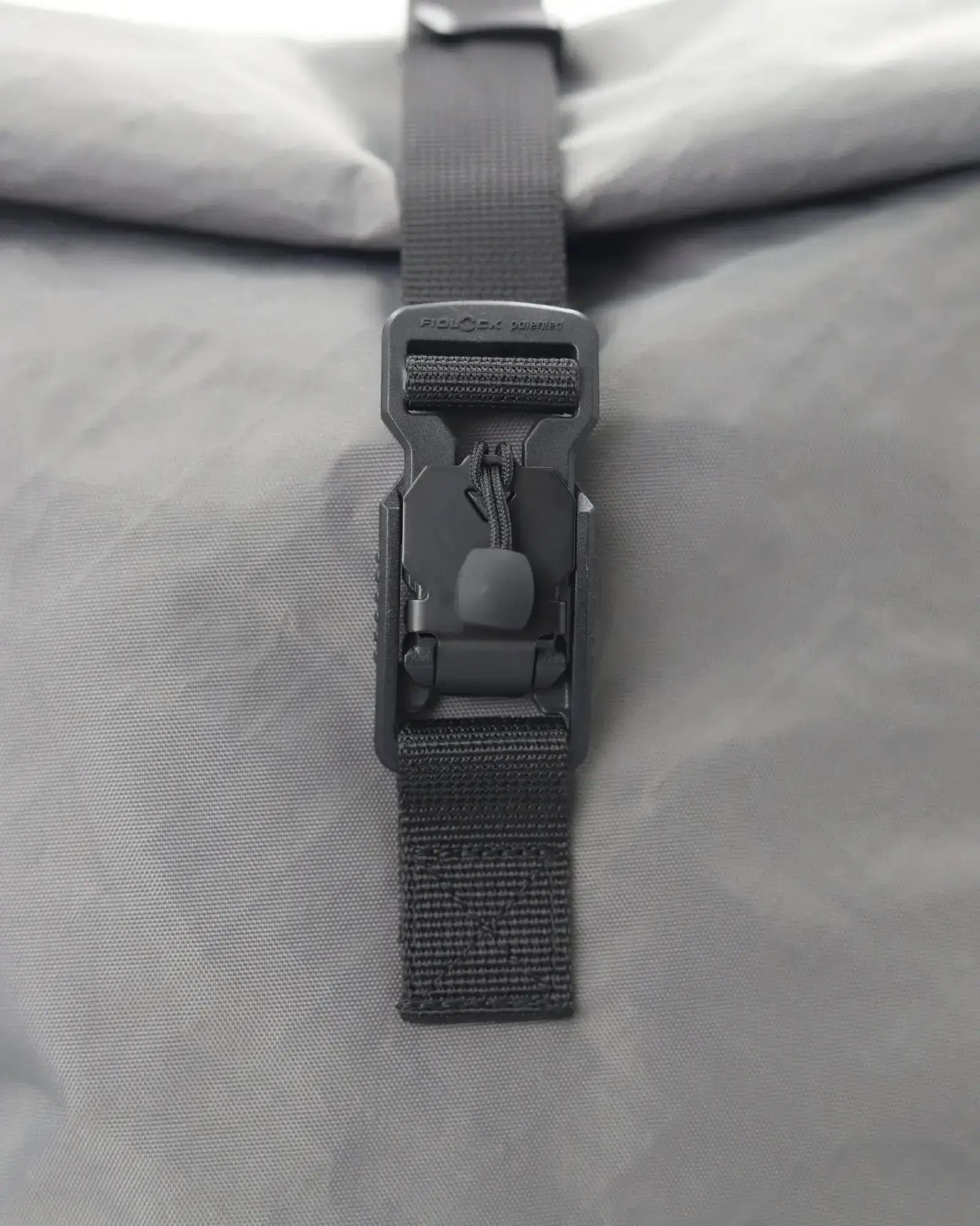 Roku Everyday 20L - Steel Grey Backpack