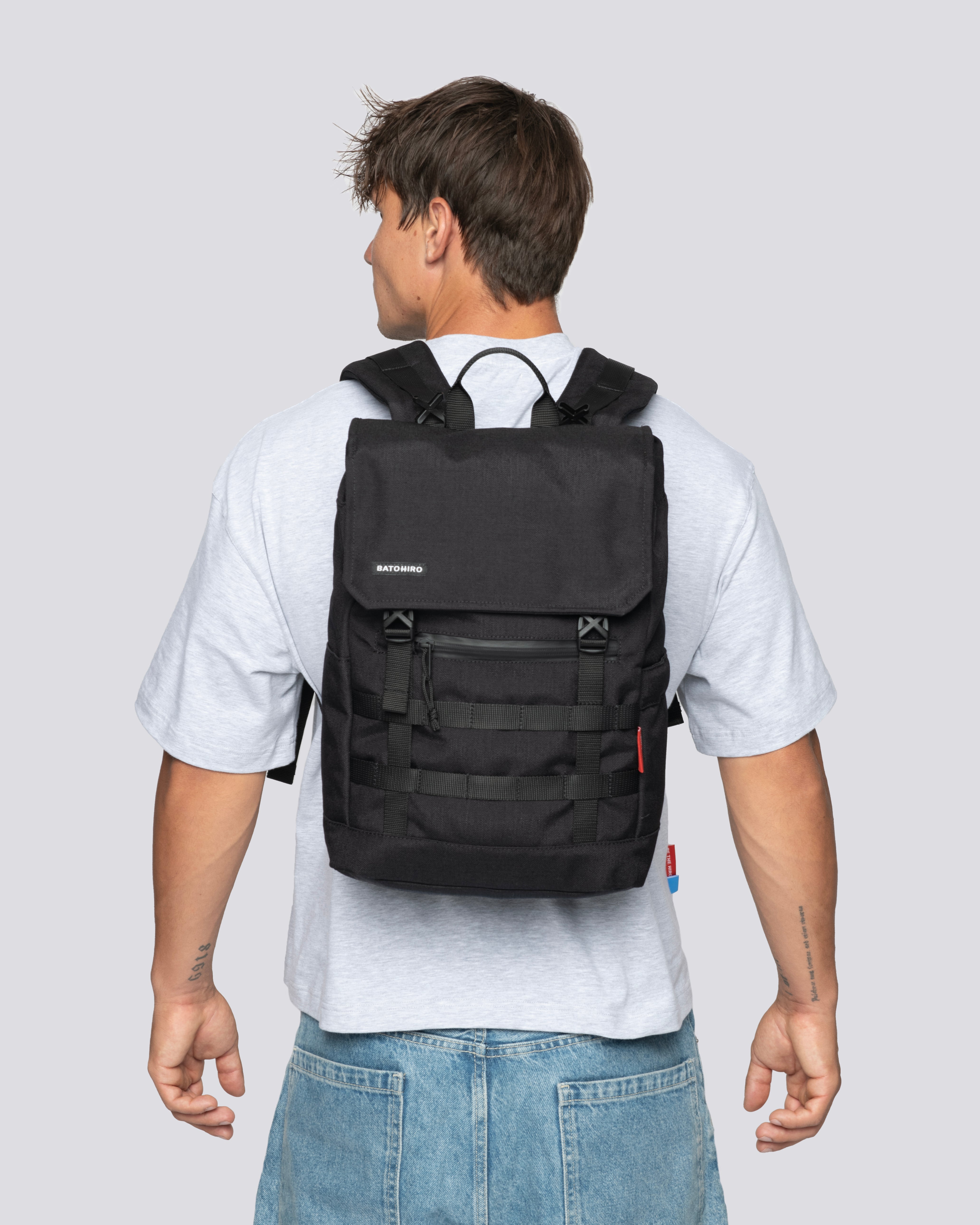 Minato Lite 20l - Dark Black