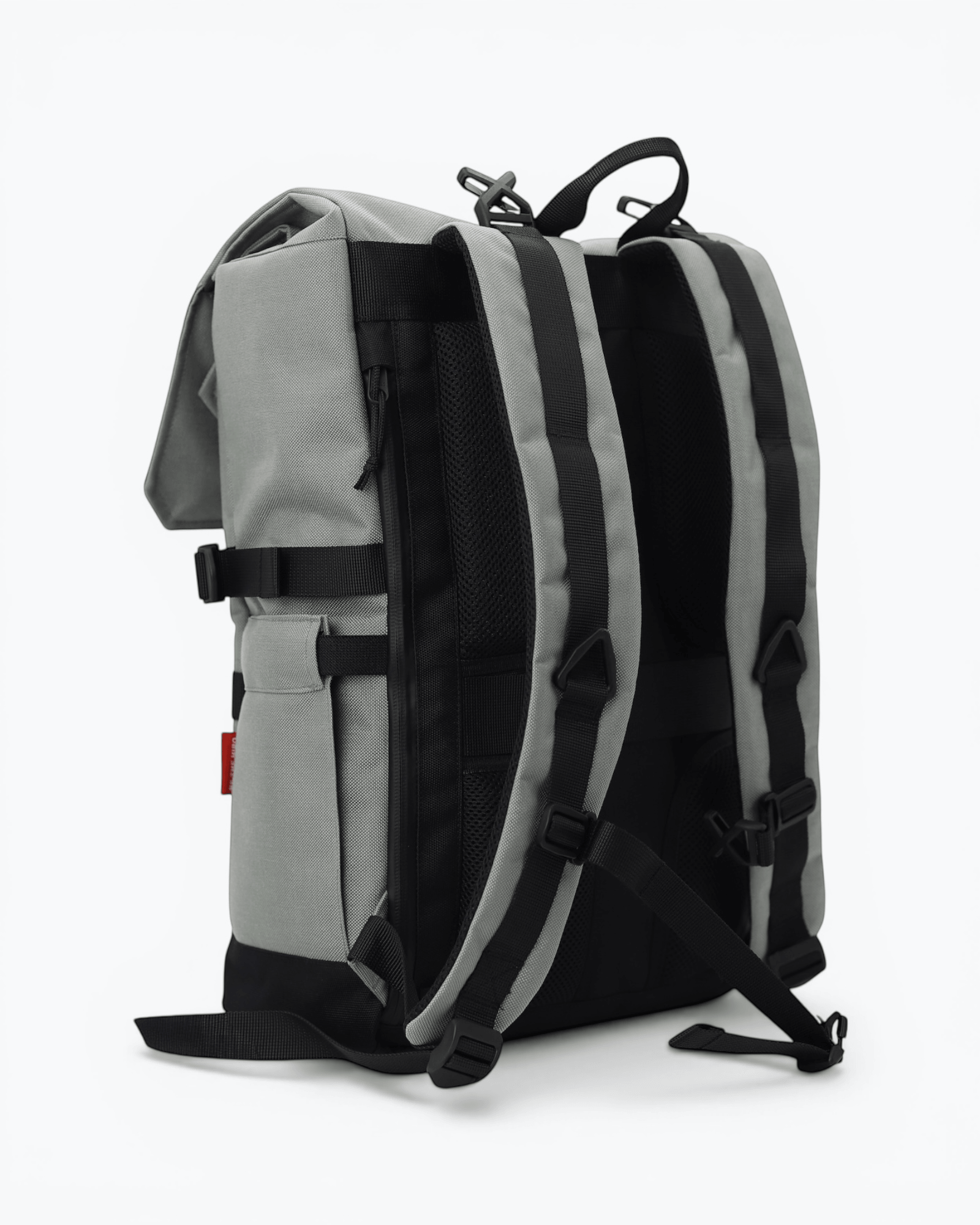 Minato Premium 6.0 – Silver backpack featuring durable CORDURA® 1000D fabric and water-resistant design.
