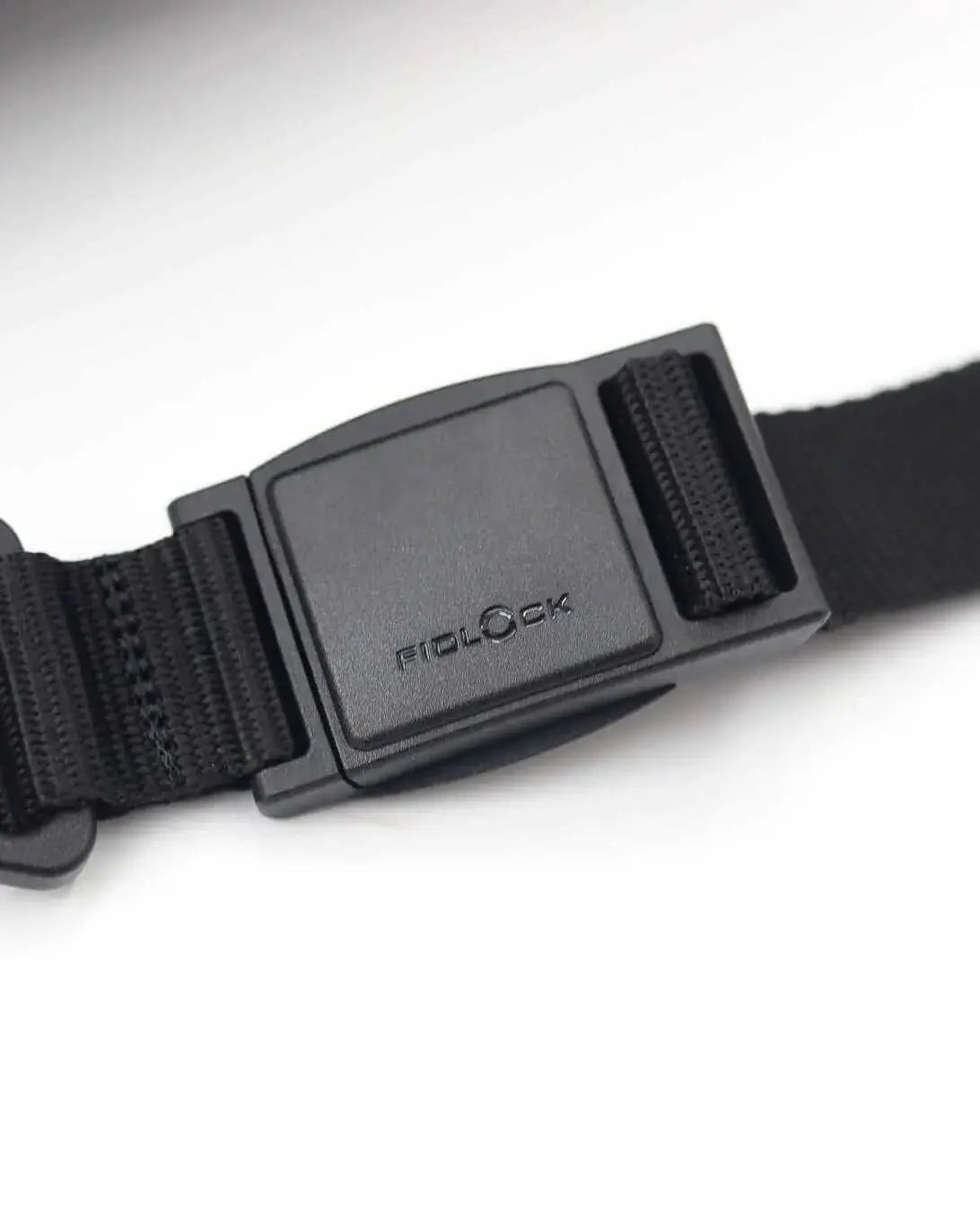 Sora 2.0 - Dark Black