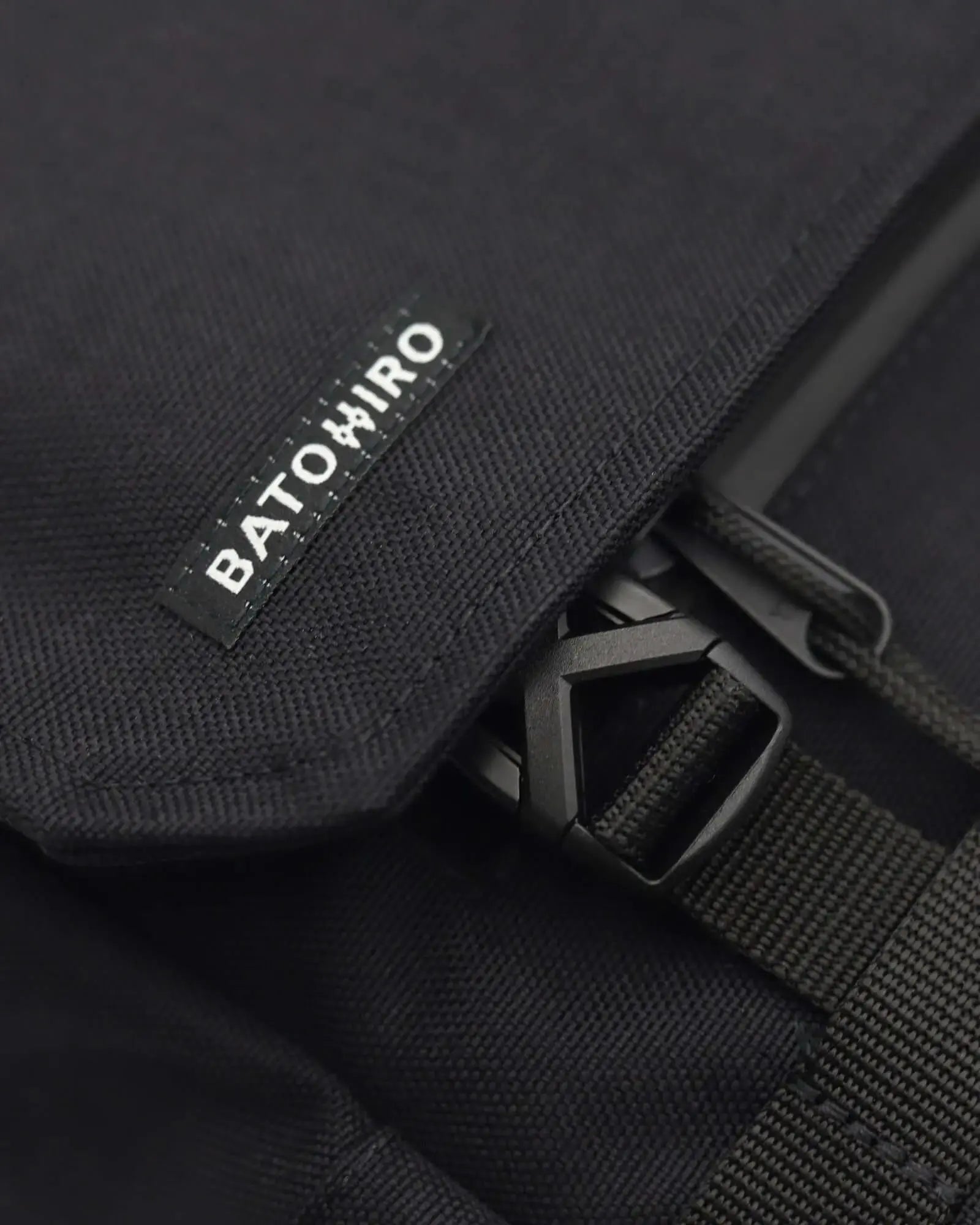 Minato Lite 2.0 - Dark Black Backpack