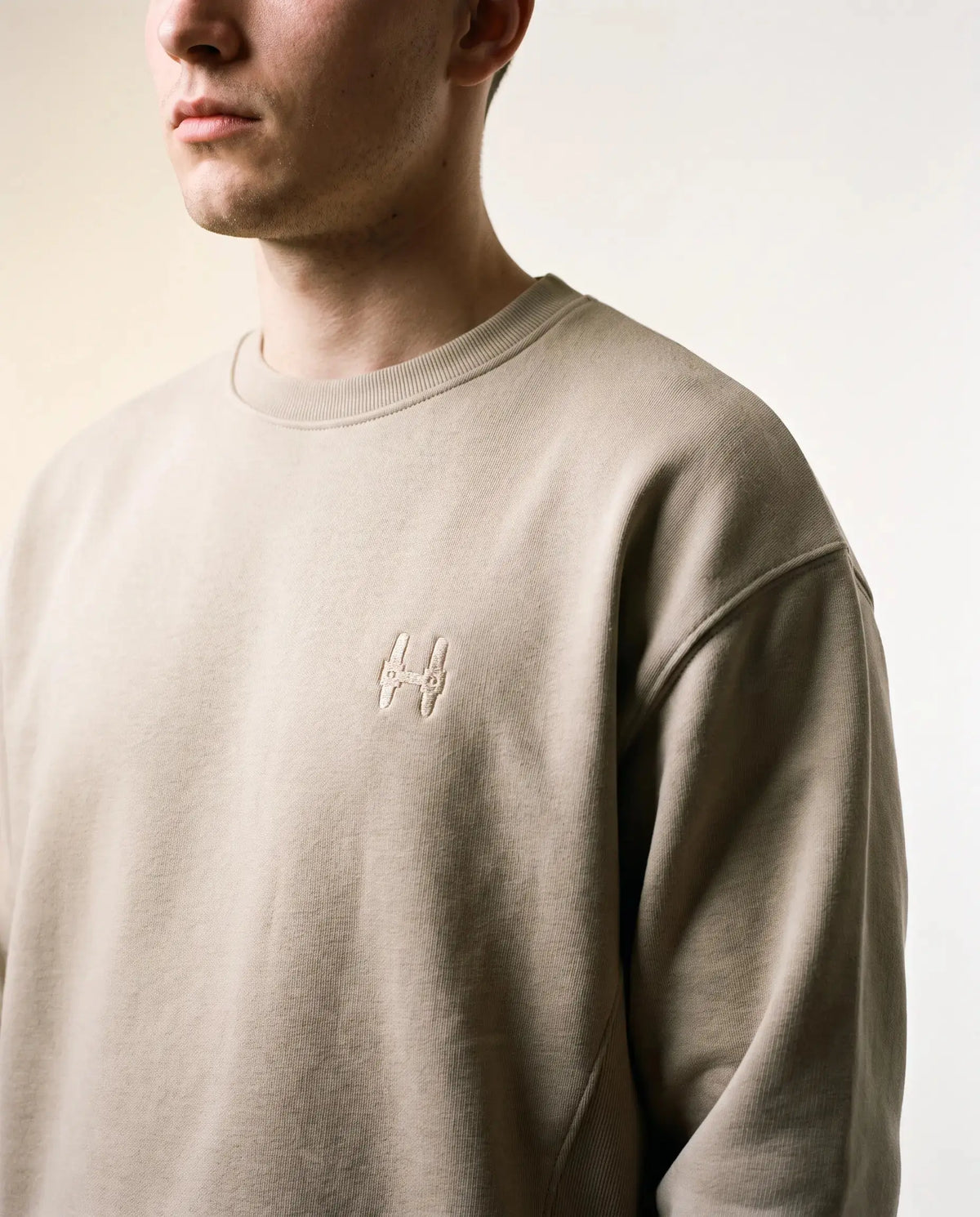 Cropped Mikina 343 - Crewneck Beige Batohiro